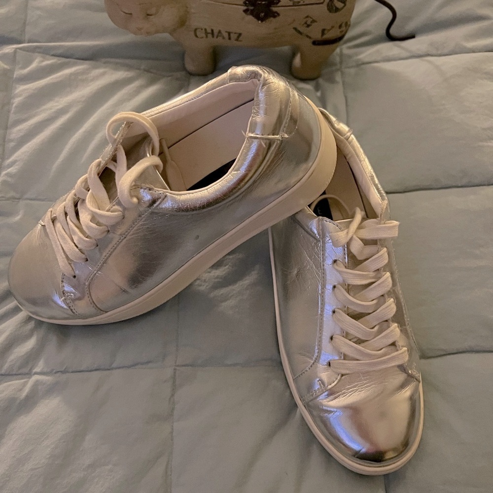 Steve Madden Silver platform sneakers